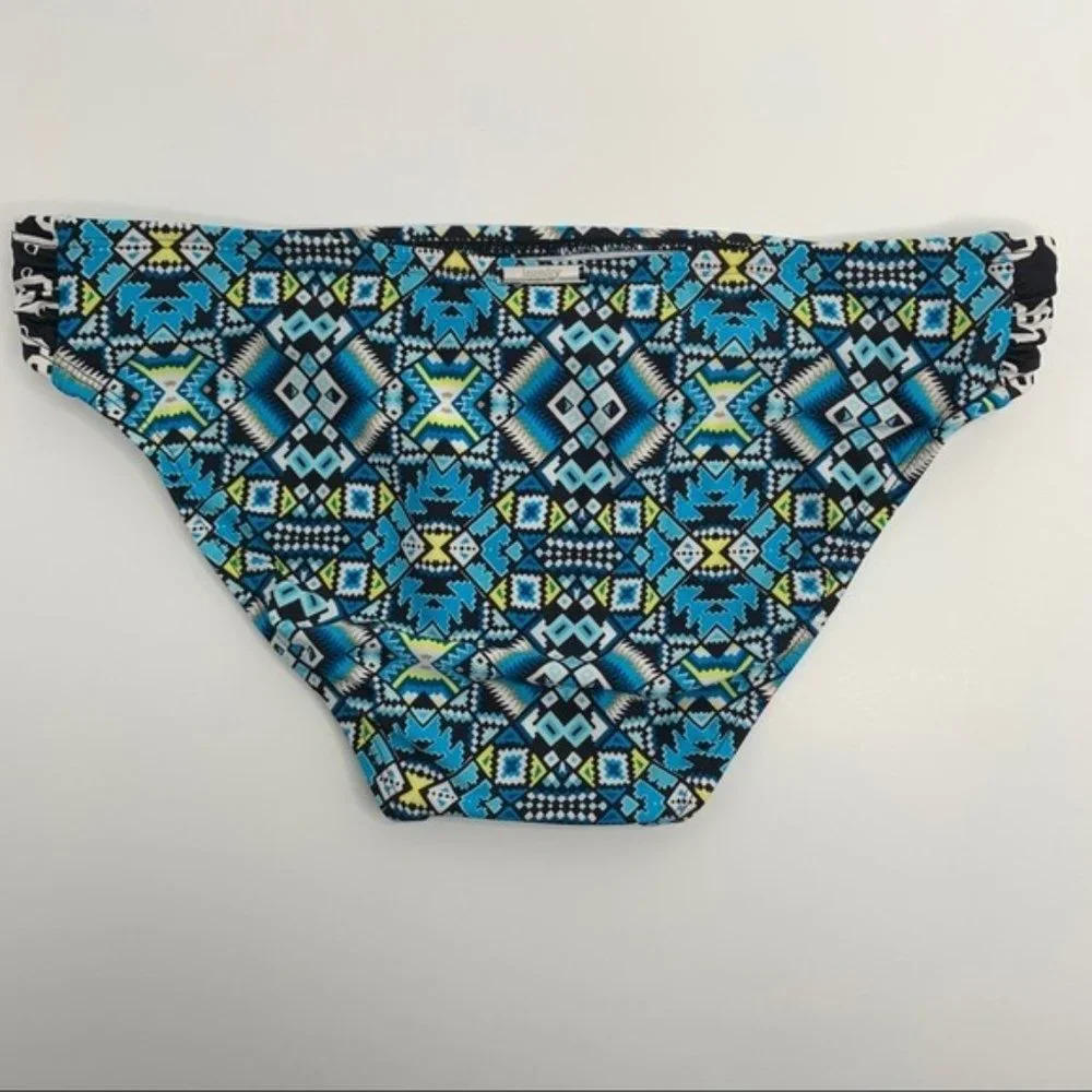 Laundry Patterned Hipster Bikini Bottom Size S - Picture 7 of 9